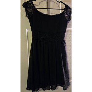 Classy Midnight Hour Black Chiffon and Lace Dress Size Medium Like New!
